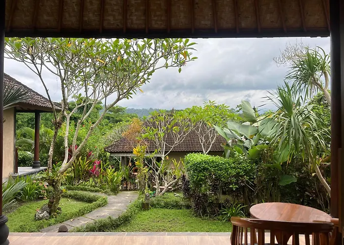 Giri Carik Sidemen (Bali)