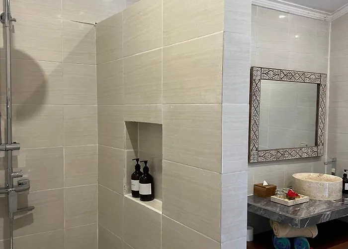 Giri Carik Maison d'hôtes 3*
